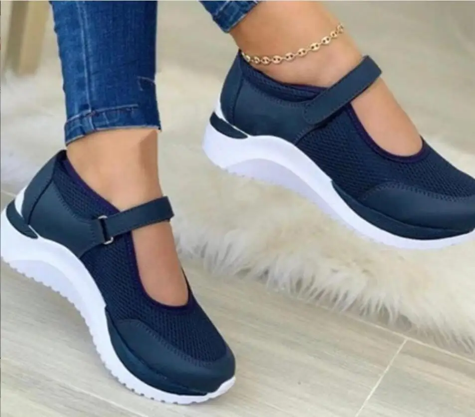 New mesh neakers Women Light Mesh Platform Hollow Out sandali scarpe Feminino scarpe sportive traspiranti scarpe basse da donna Large siz