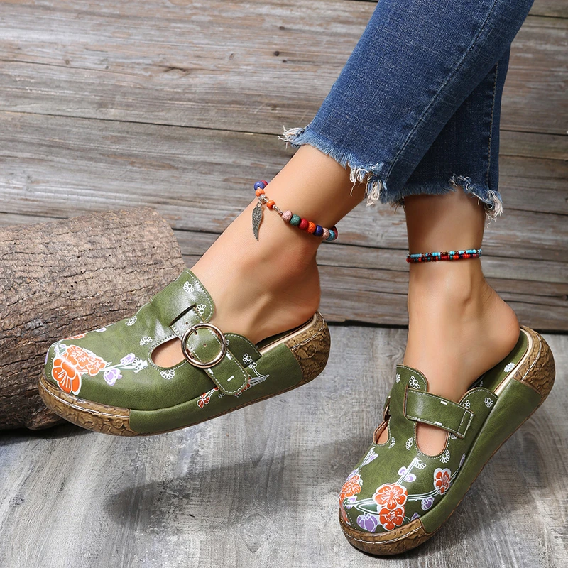 2022 New Summer Women\'s Slippers Fashion Graffiti Flower Sandals Thick Sole Casual Shoes Buckle Flat Sandals Women Slippers