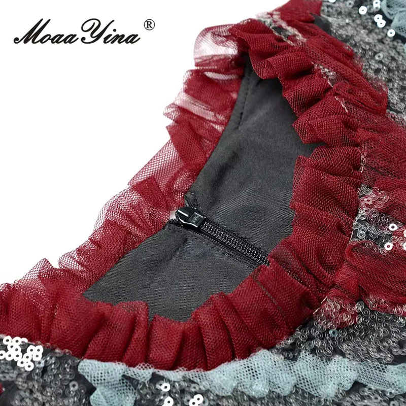 تنورة MoaaYina برقبة دائرية وأكمام فانوس شبكية مطرزة بحافة مكشكشة فستان طويل عصري لخريف 2025 #4