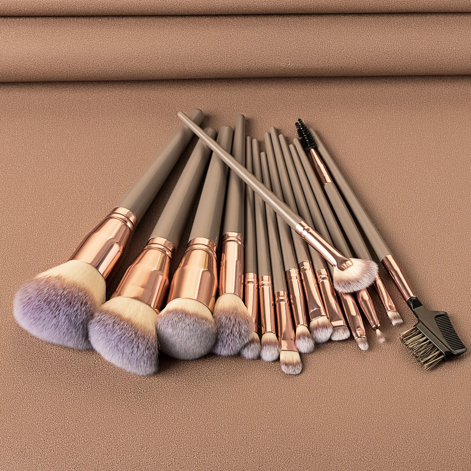 Hot Champagner Make-up Pinsel Set für Frauen Kosmetik Foundation Puder Rouge Lidschatten Kabuki Blending Make-up Pinsel Beauty Tools