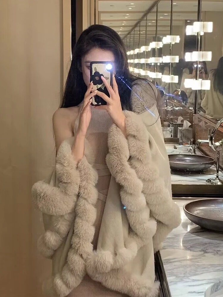 Autumn New Light Maturity  Lady Style Small Lady Fur Coat Cowl Neck Knitted Wrap Sweater Medium Length Batwing Sleeve