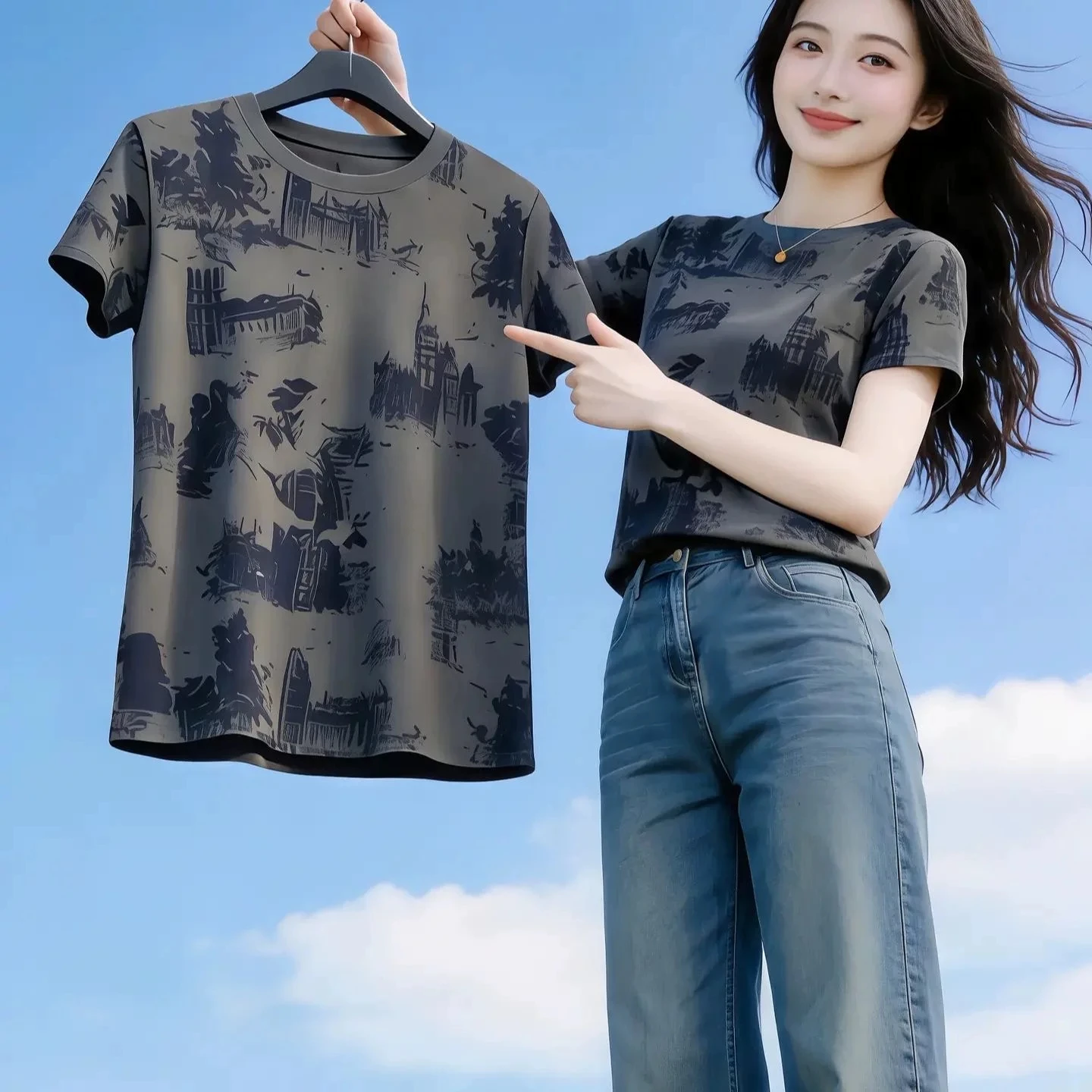 Women's Grey Ink Wash Print T-Shirt Round Neck Short Sleeve Vintage Building Sketch Casual Loose Fit Summer Top for Daily Wear