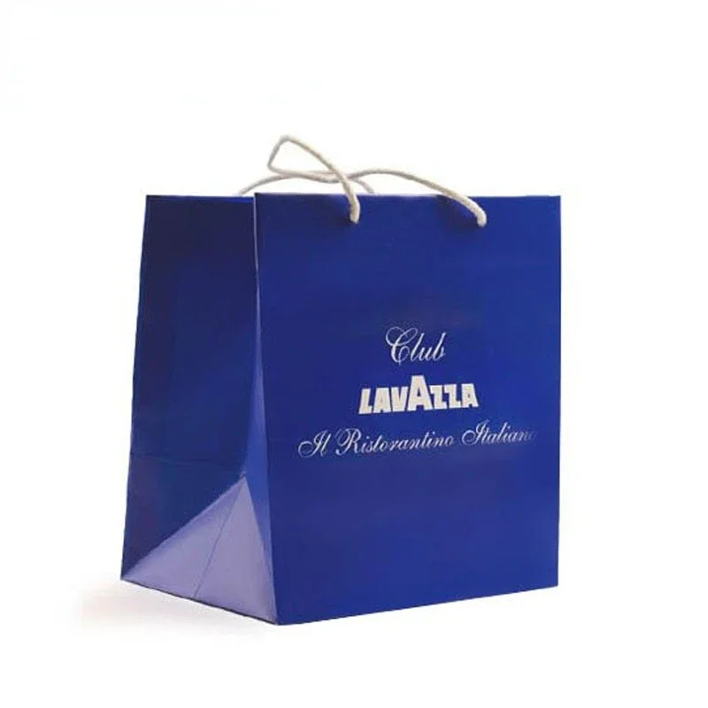 Bolsas de papel con logotipo privado personalizado para joyería, pequeñas bolsas de compras personalizadas de lujo con asas de cadena para regalo, color negro