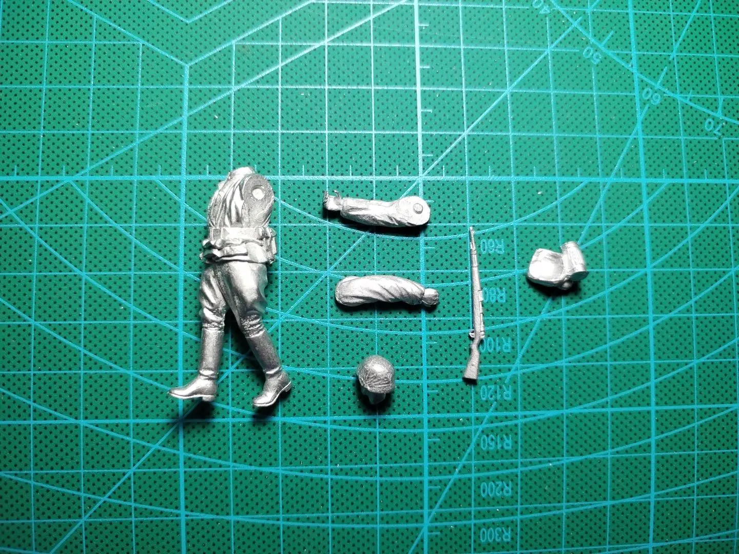 1/35 Resin Model Figure GK，German soldier ,    Unassembled and unpainted kit