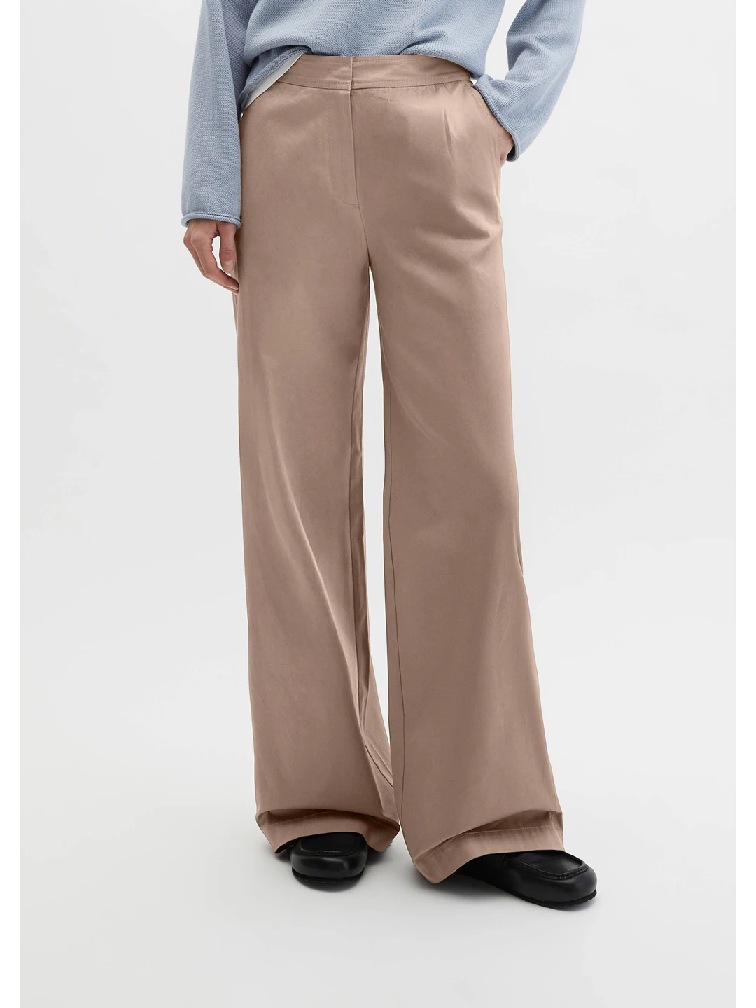 

Брюки с высокой талией, свободного прямого кроя, широкие, из хлопка (97%), повседневные, комфортные, свободные, больших размеров, дышащие, приятные к телу.