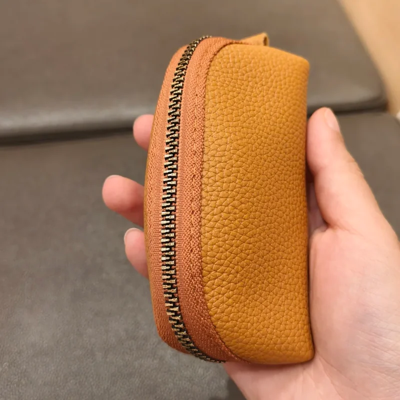 Women Shell Shaped Faux PU Mini Key Wallet, Multi Colors Available Zipper Coin Purse with Keyring for Cards Keys Lipstick
