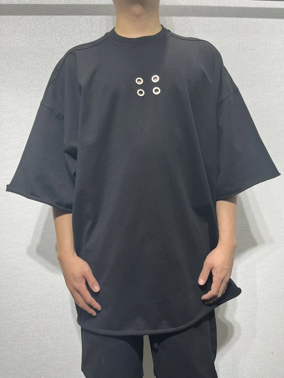 Streetwear Hip Hop Dark Gothic R Round Neck Chest Rivet Eyelet Unisex Mid-Length Loose 5/8 Sleeve Thick Short Sleeve T-Shirt