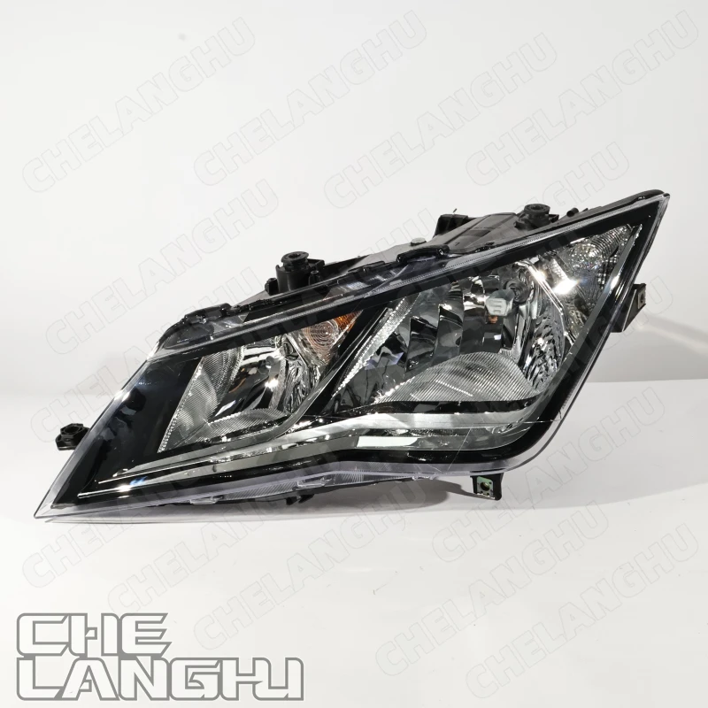 

Halogen Headlight For Seat Leon 2013 2014 2015 2016 Front Turn Signal Light Headlamp DRL Car Accessories 5F1941005B 5F1941006B