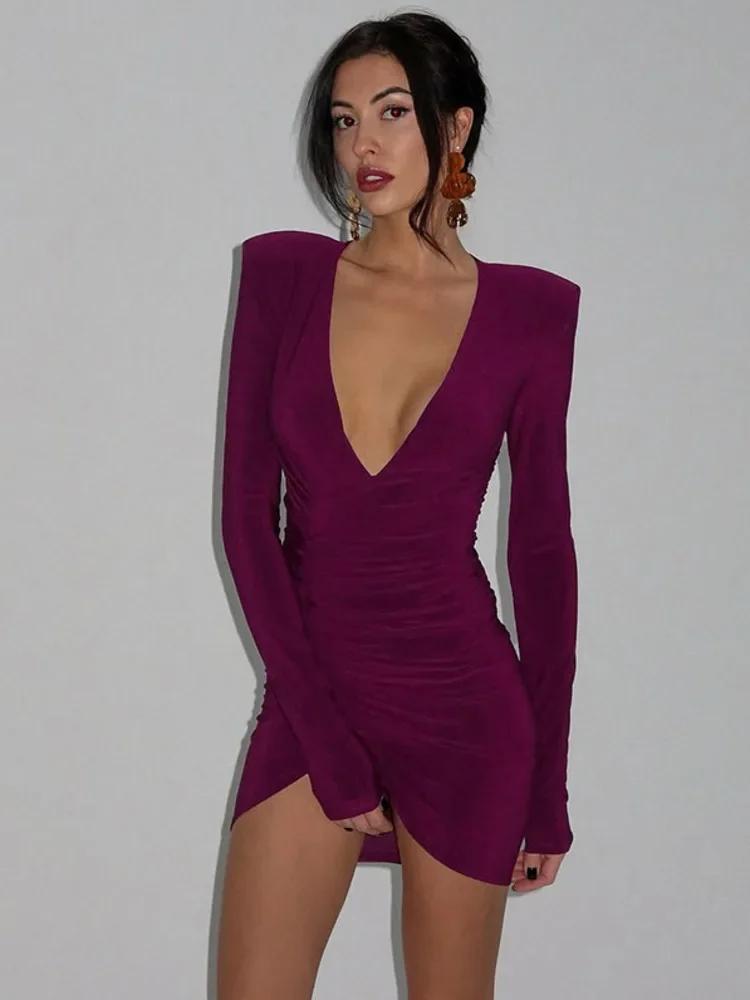 EOENKKY Sexy Diepe V-hals Slanke Geplooide Strakke Lange Mouw Jurk Vrouwen Elegante Bodycon Party Club Avondjurk Strakke Mini Jurk