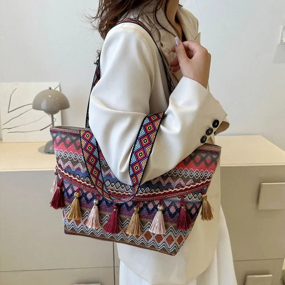 Tassel Ethnic Style Crossbody Bags Woven Bag Messenger Bag Fringe Shoulder Bag Handbag Geometric Bohemian Shoulder Bag Travel