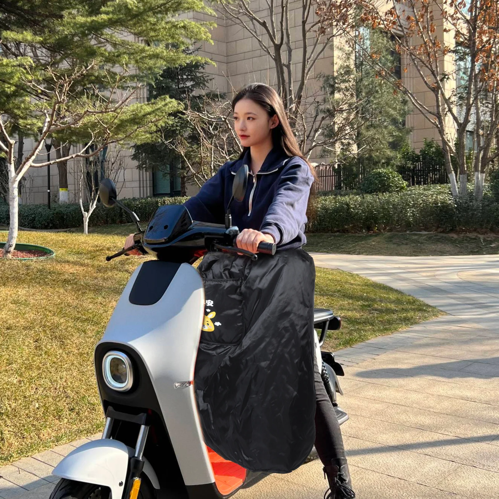 

Universal Electric Scooter Thermal Windshield Cover Leg Apron Cold Weather Windproof Scooter Accessories Windshield Cover