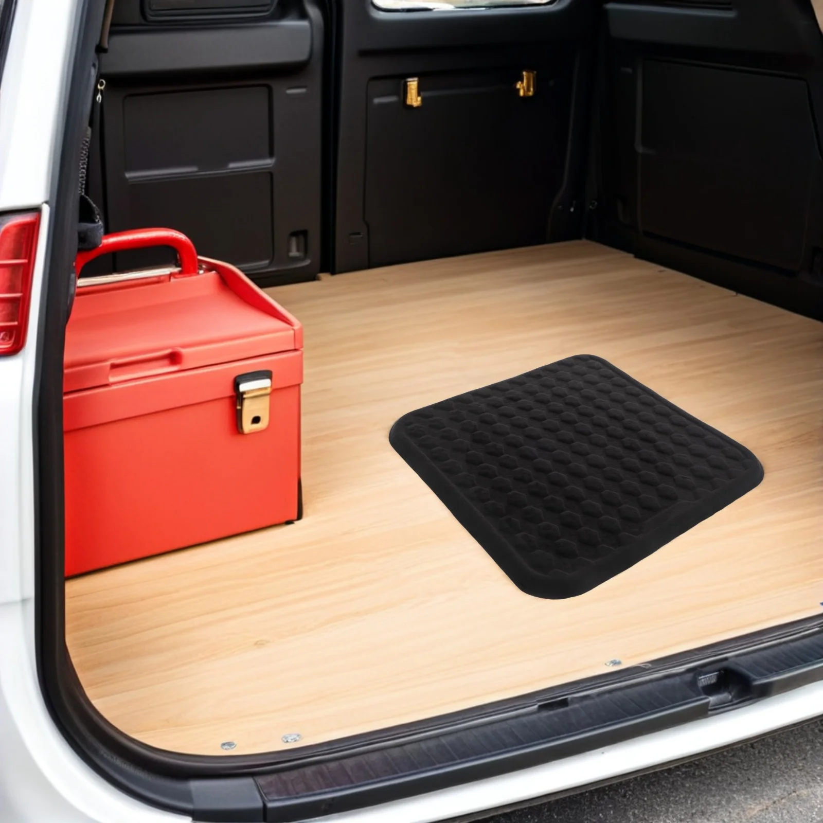 

Comfortable Auto Seat Cover Winter Car Seat Cushion Square 14.5 Inch Thick Breathable Pad Relieve Pressure Ergonomic Driving