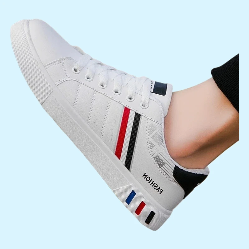 

White Shoes Student Comfort Sports Plus Size Vulcanized Zapatillas De Hombre 2025 Mens Casual Sneakers New Fashion Lace-up