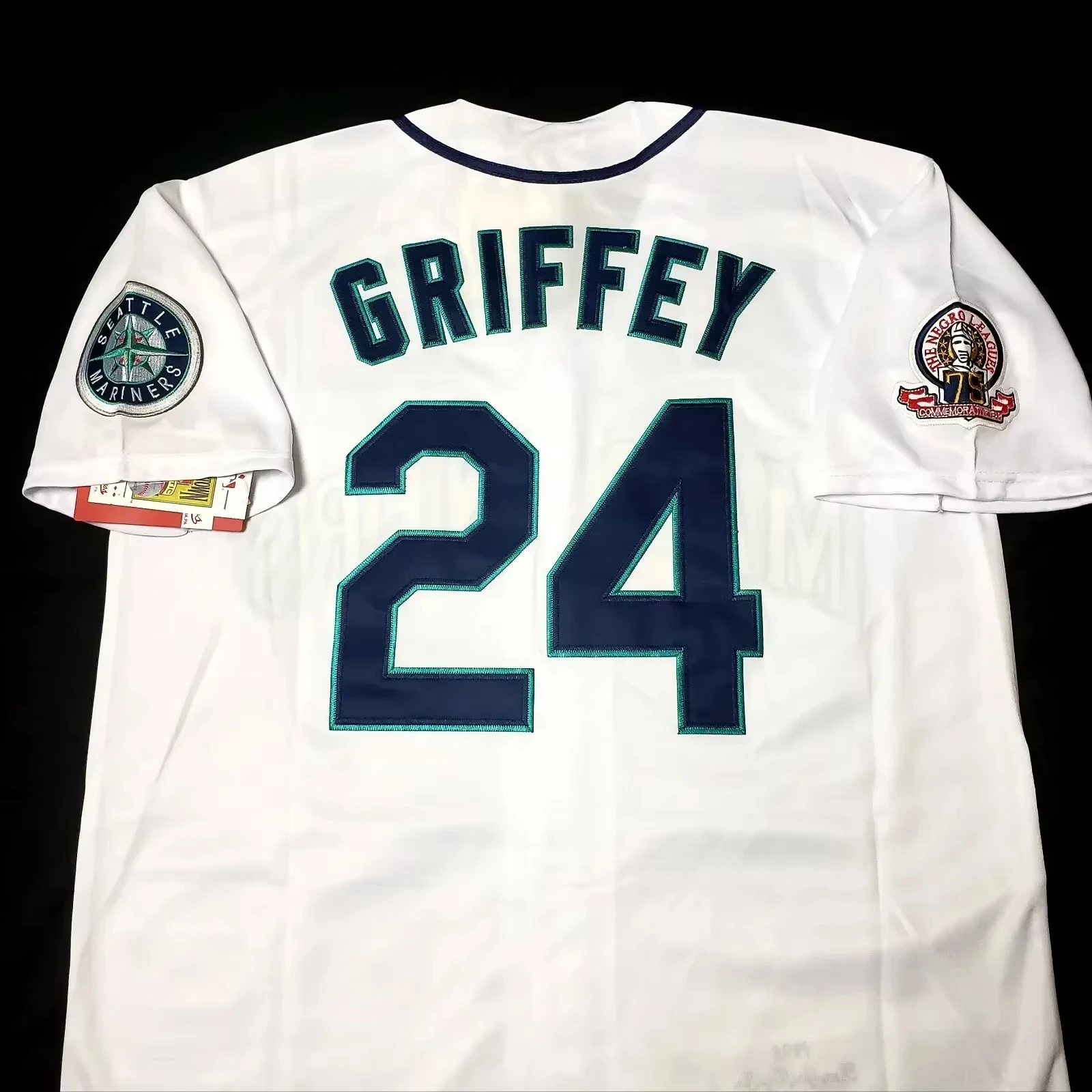 

Ken Griffey Jr Seattle Mariners Jersey 1995 Vintage Vintage Vintage Sewn Brand New for Sale!