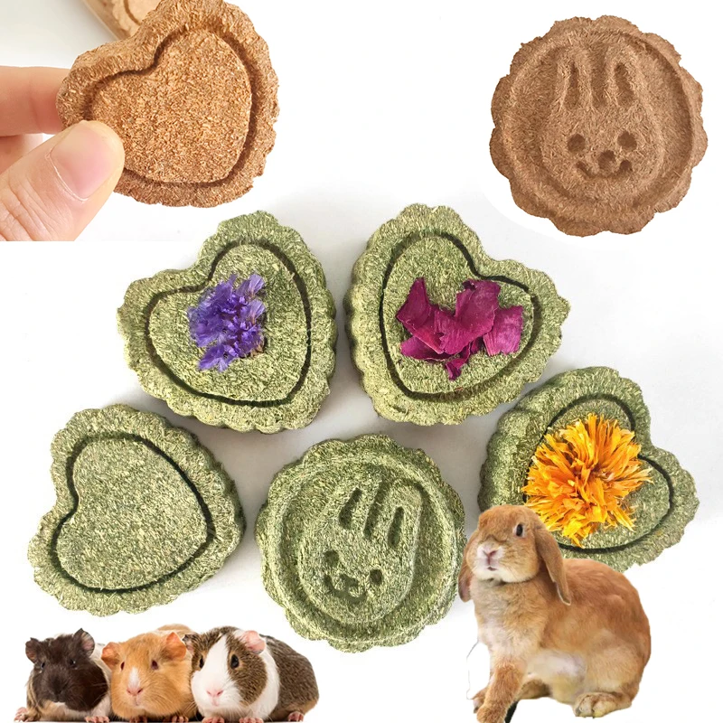 1/5/10/20pcs Small Pet Grinding Toys Hamster Rabbit Natural Grass Cake Chews Toys for Rabbit Guinea Pig Bunny Chinchilla