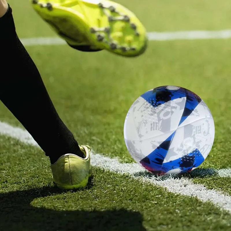 كرة قدم عالية الجودة بدون خياطة مقاومة للماء رقم المعيار. 5 مسابقة تدريب للطلاب البالغين، رياضية يومية خاصة سميكة مقاومة للانفجار