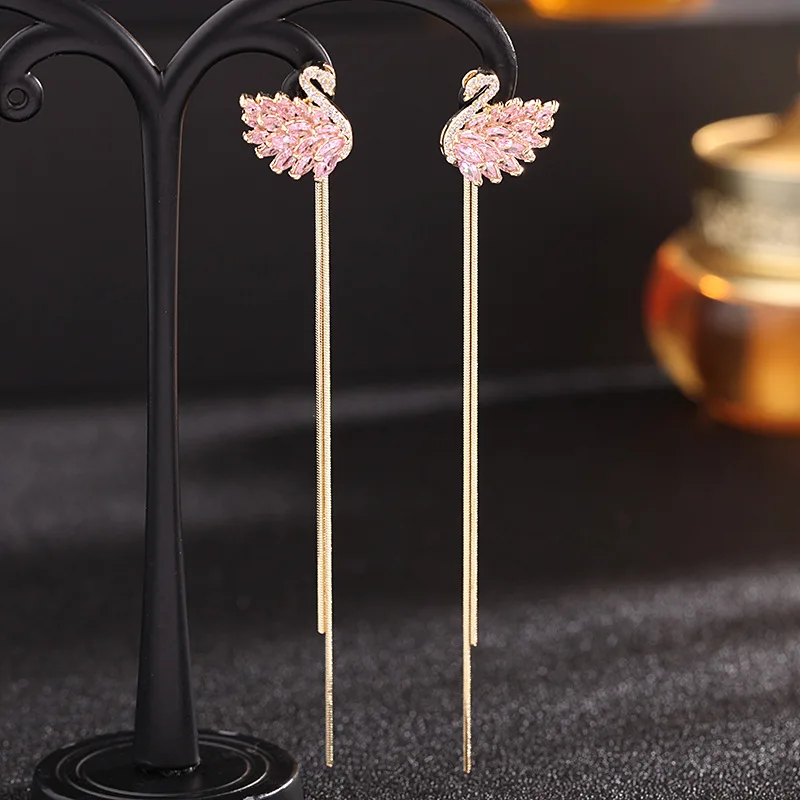 Japanese and Korean temperament dual-use tassel swan earrings 2023 new trendy black swan earrings long earrings