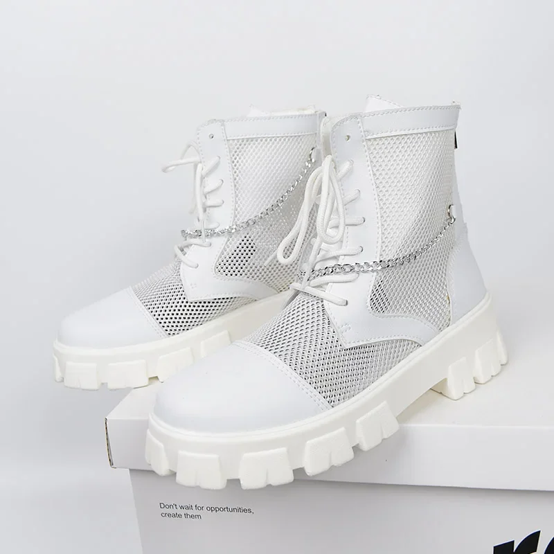 2024 New Summer Men's Boots Thick Bottom Mesh Surface Breathable Hollow Out Chain Short Boot Male Autumn Fashion Casual Shoes