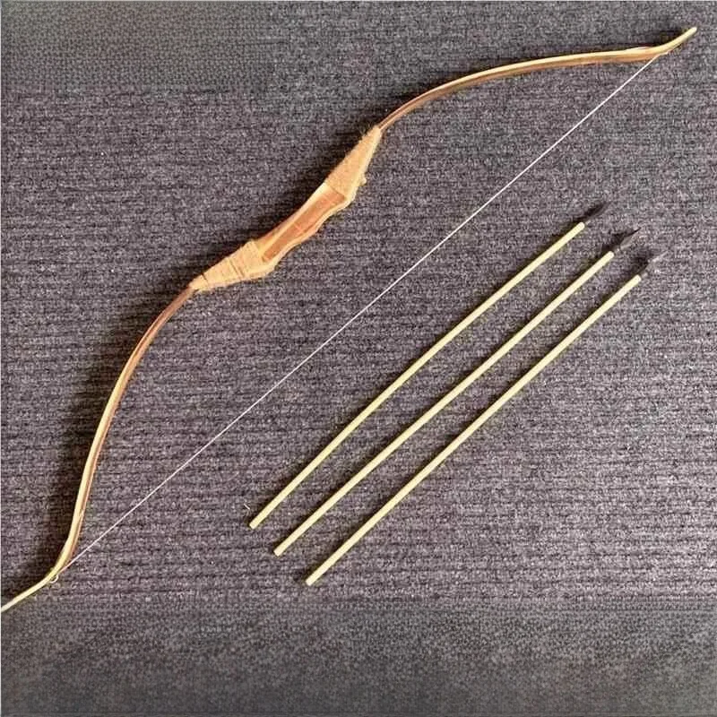 

Traditional Bamboo Wooden Bow And Arrow Set for Stage Performance Safe Children's Outdoor Shooting Toy Bow Archery Equipment
