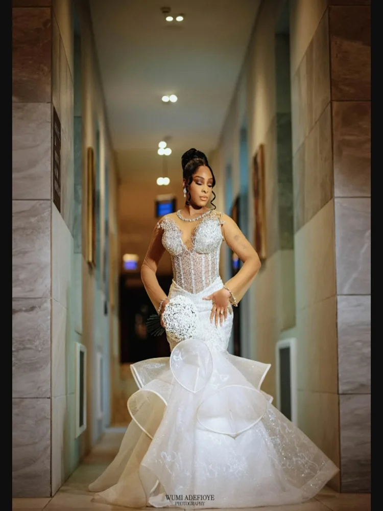 

Customized Arabic Sheer Neck See Through Beads Sequins Wedding Dress Robe De Mariee Luxury Full Sleeves Tiers Bridal Gown