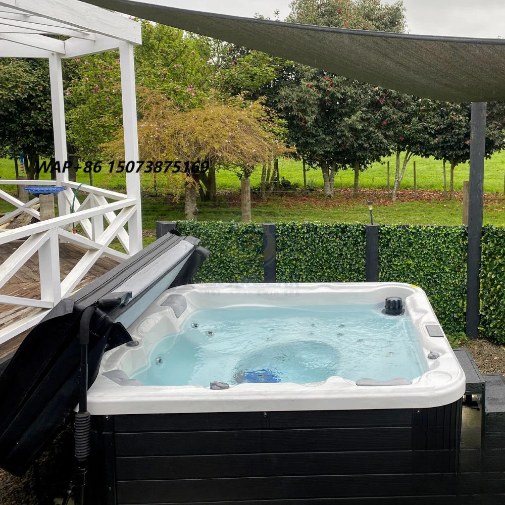 Innovative Smart-Controlled Luxury Acrylic Hottub Jacuzzier 5-Person Outdoor Freestanding Massage Spa for Indoor Hotel Use
