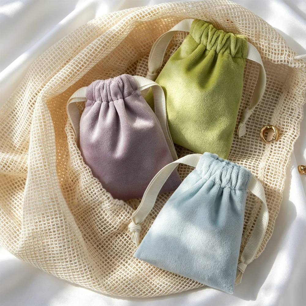 Thumbnail 3 - #51 Latest Velvet Jewelry Pouches Offers