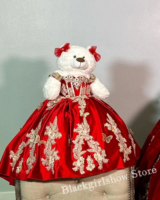 Red Mini Quinceanera Teddy Bear Dress 2024 Luxurious Gold Appliqué Inlaid Sequins Custom Quinceanera Dress