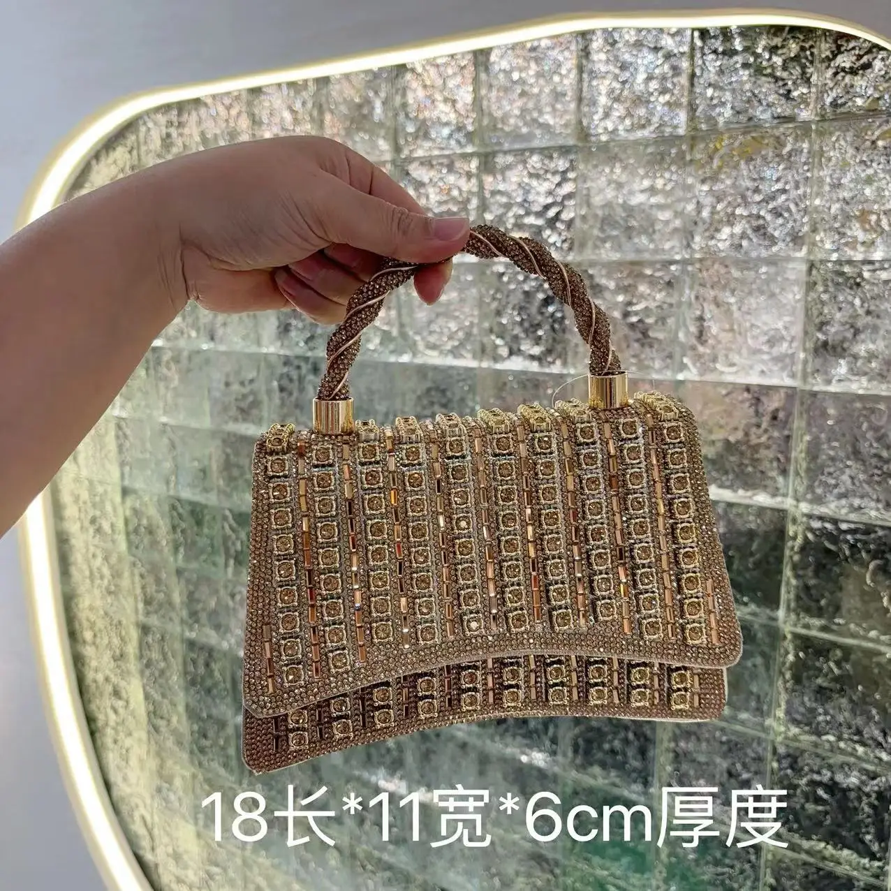 Niche Design Diamond-encrusted Small Square Bag Women's 2025 New Fashionable Full Diamond Bacchus Bag Single Shoulder Crossbody