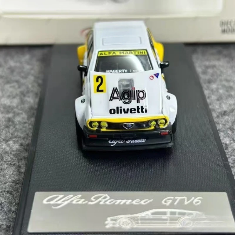 RM 1/64 Alfa Romeo GTV6 Legierung Kraftfahrzeug Druckguss Modelle Auto Spielzeug Sammlung Jungen Weihnachtsgeschenke