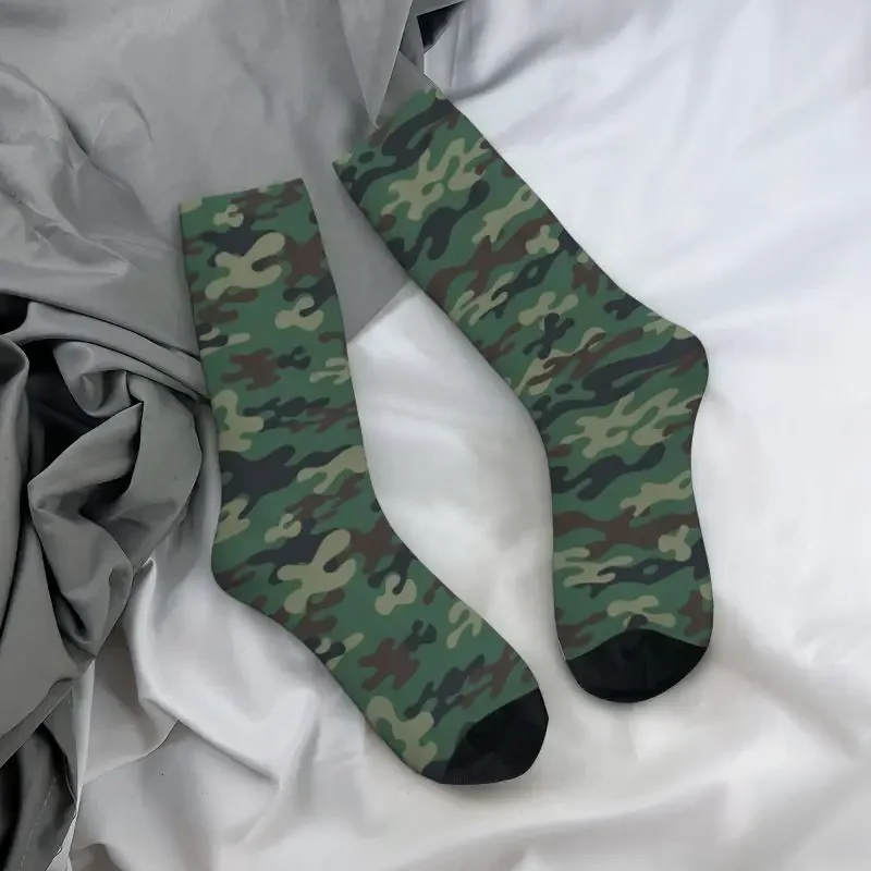 Calcetines con estampado de camuflaje militar para hombre y mujer, medias elásticas de color verde, para verano, Otoño e Invierno