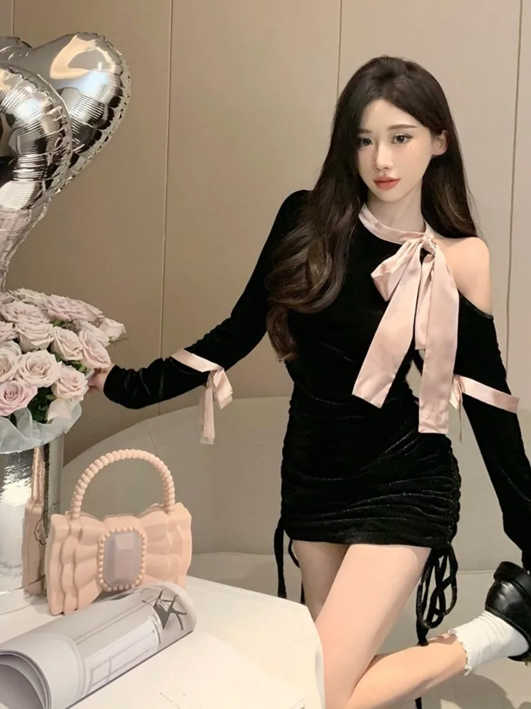 Autumn Black Pink Patchwork Off Shoulder Bow Lace-up Neck Velvet Dress WOmen Sexy Long Sleeve Elegant Pleated Mini Dress Fashion