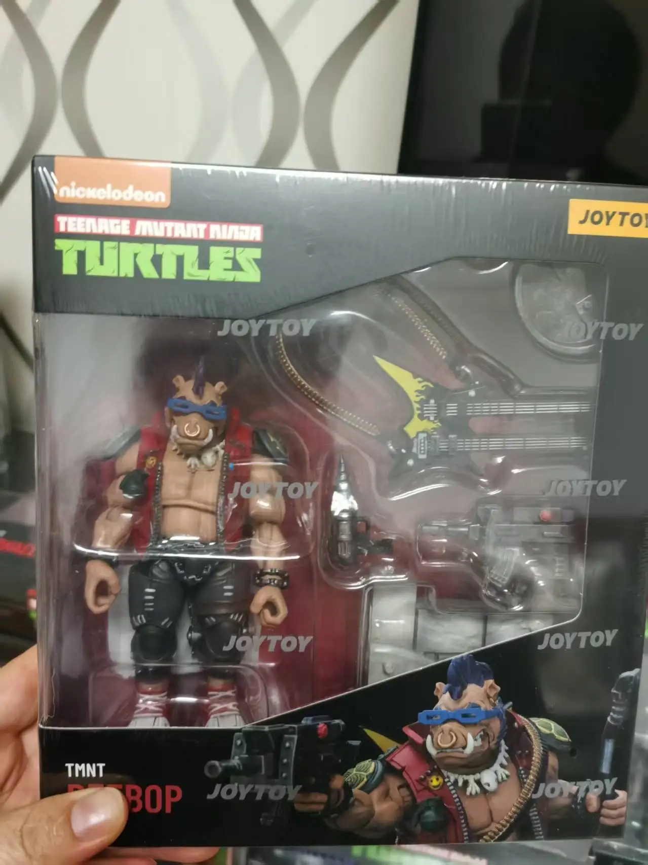 

IN STOCK NEW Original JOYTOY Turtles Rocksteady Bebo Shrede Cattle Pigs Action Figure Model Toys Collectible Model Decoration