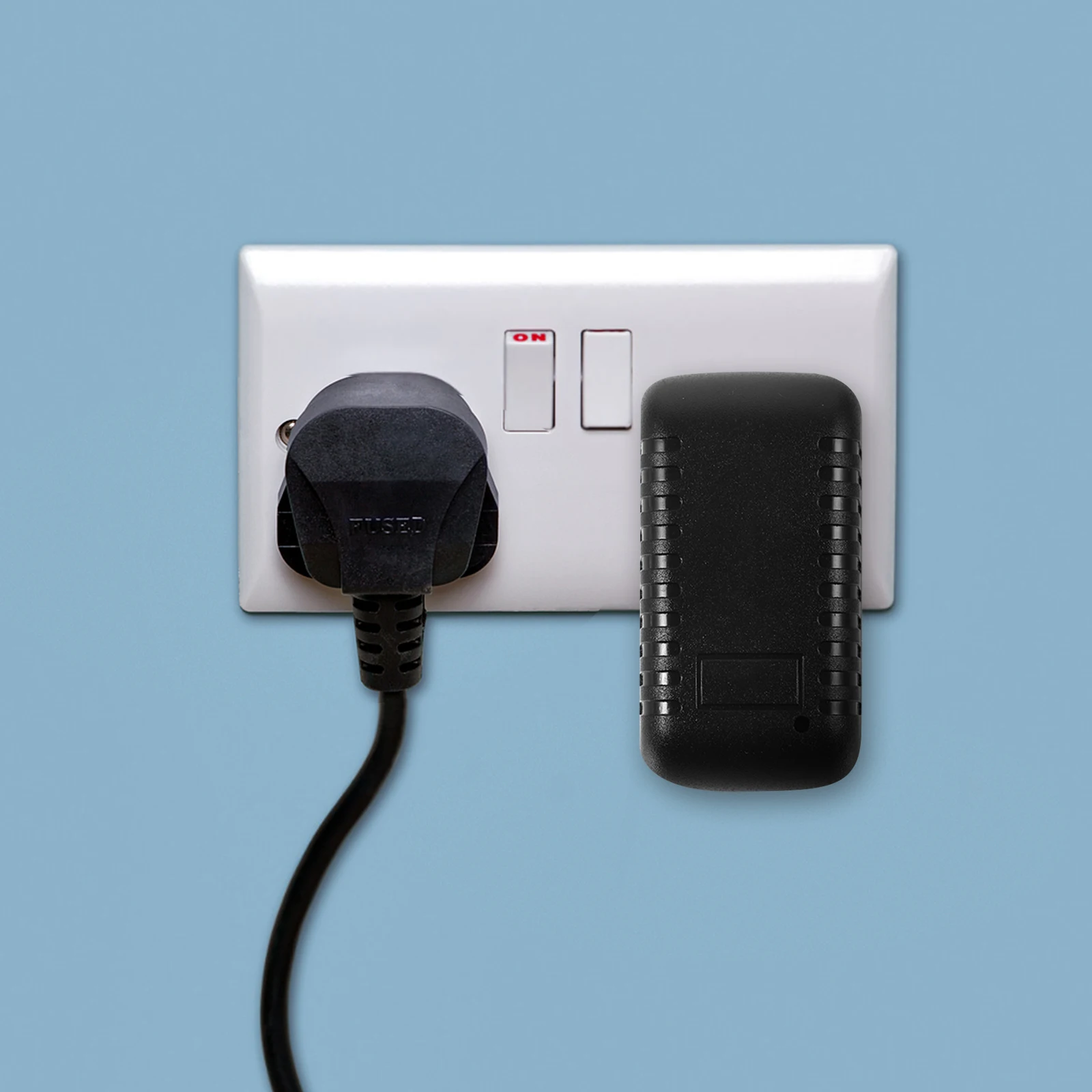 

Power Adapter Shaped Hidden Cash Storage Box Secret Container Safe Holder Plastic Money Hiding Gadgets Travel Money