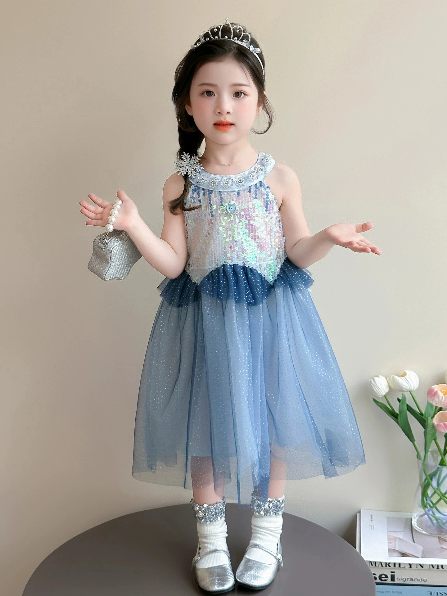 Girls Sweet Princess Dress 2026 Spring Summer New Girls Hang Neck Mesh Dress Fashion Sequins Princess Dress