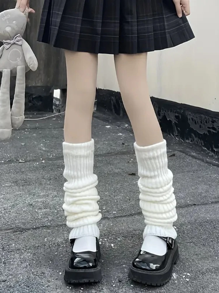 1 paire de protège-jambes tricotés côtelés de couleur unie, à la mode, Simple, noir, blanc, Jk Lolita, associé à des chaussettes décontractées au genou