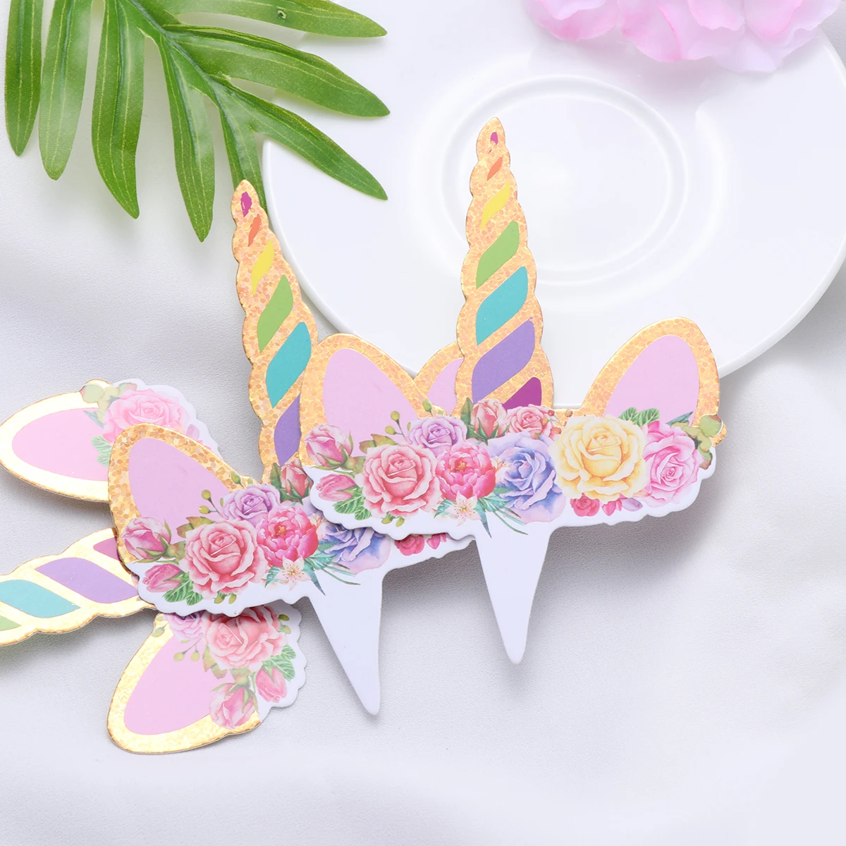 

24 Pcs Unicorn Cake Toppers Picks Decorations Cartoon Cupcake Scenery Birthday Party Supplies Food Picks Decor