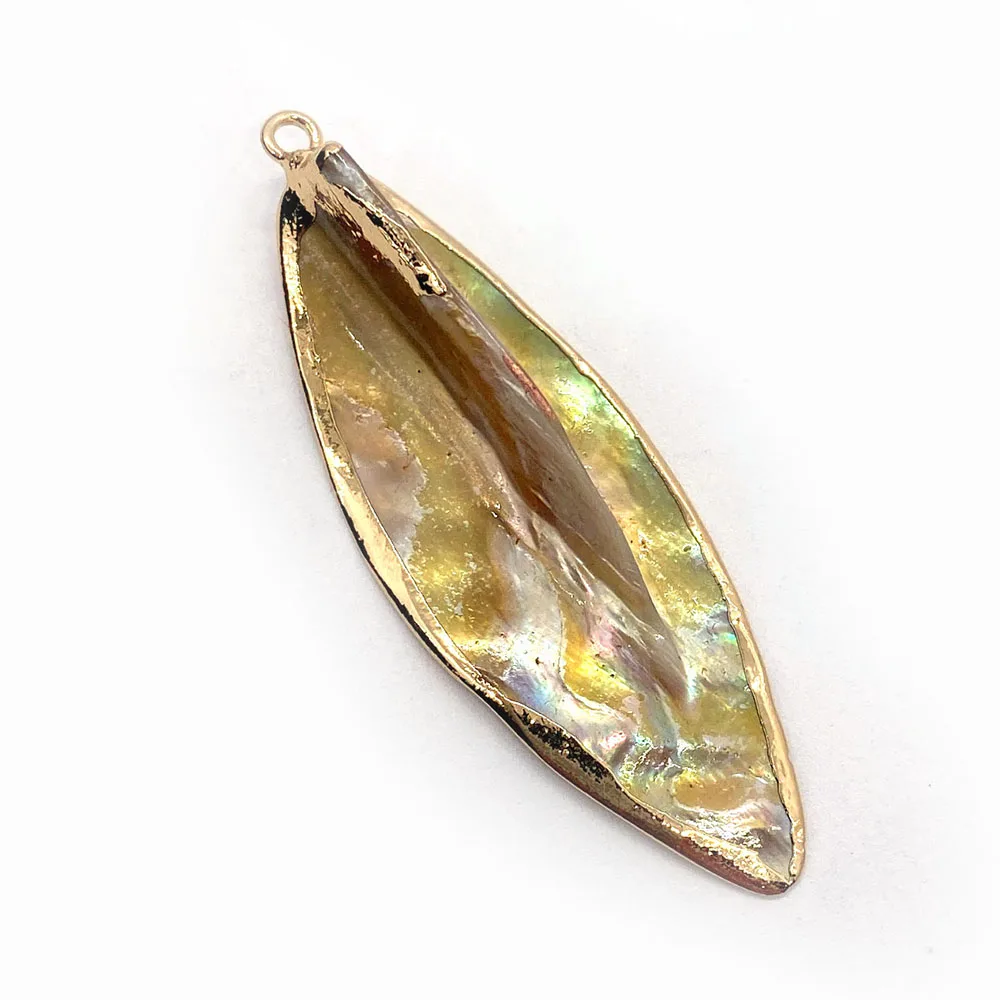 Natural Seawater Shell Pendants Gold Color Carving Leaf-shaped Jewelry for DIY Making Necklace Earrings Shell Charms Accessories