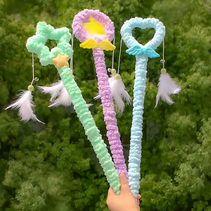 ZHAYA Baguette interactive pour chat avec plumes et jouet en peluche pour chats d'intérieur, pour l'exercice autonome, l'entraînement au chassement des chatons et les animaux de compagnie