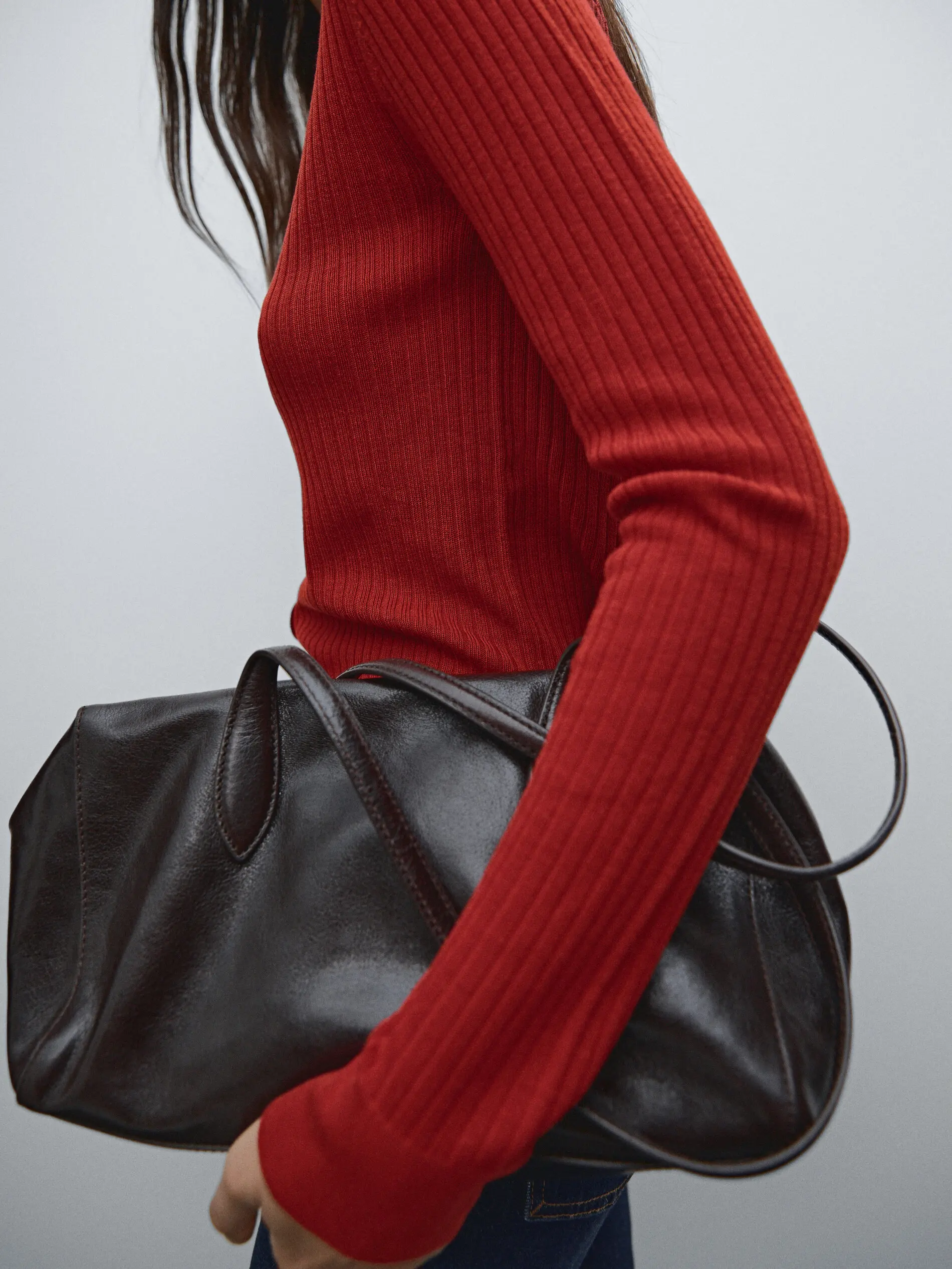 Ethereal MD 2025 masidutti ربيع جديد نمط السيدات عارضة أزياء أنيقة مضلع بولو الرقبة محبوك سترة