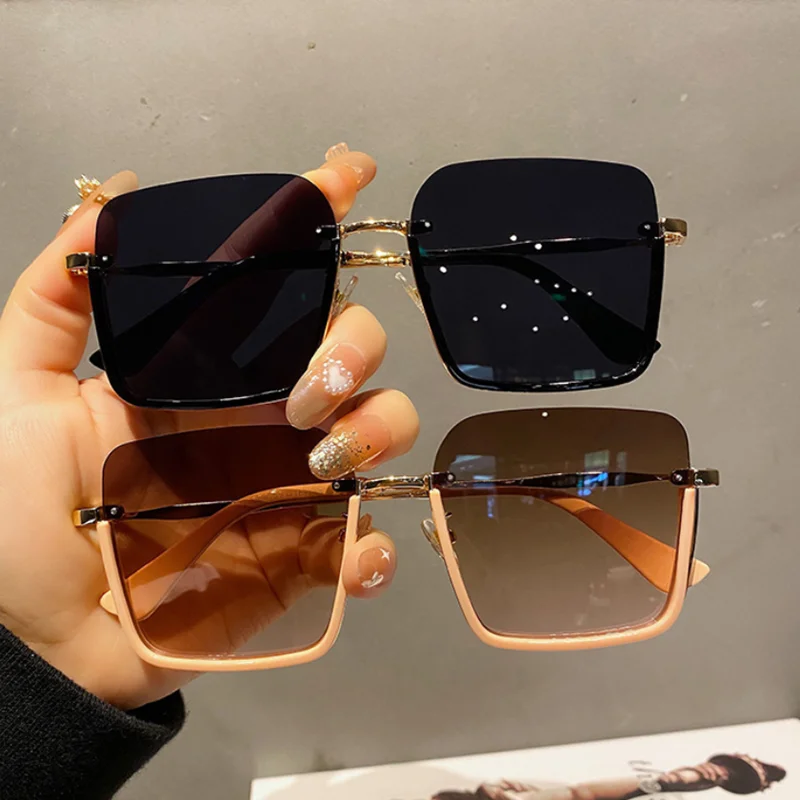 

Vintage Oversized Sunglasses Fashion Men Women Square Shades Eyewear Trendy Ins Popular Brand Design UV400 Sun Glasses