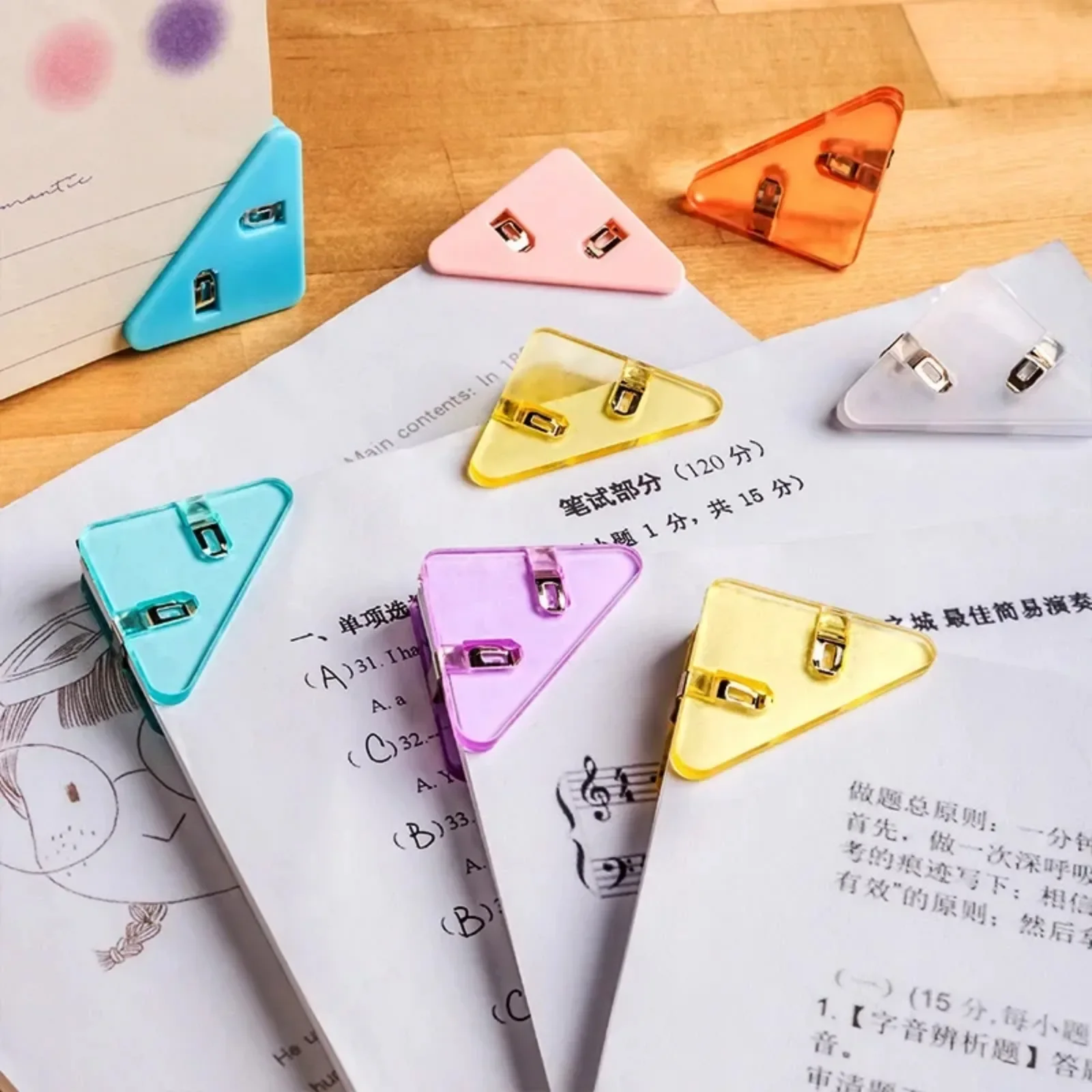 Clips de esquina triangulares Kawaii, Clips de papel para archivos, índice de archivos, abrazadera para fotos, soporte de página, papelería coreana, organizador de escritorio de oficina, 1 Uds.