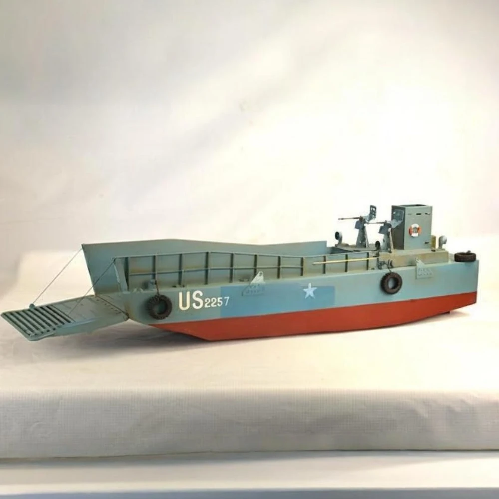 Weltkrieg II Allied LCM-3 1/16 RC Landing Craft RTR Version Fiberglas Kriegsschiff Modell Hohe Simulation Dynamische RC Boot Modell Spielzeug