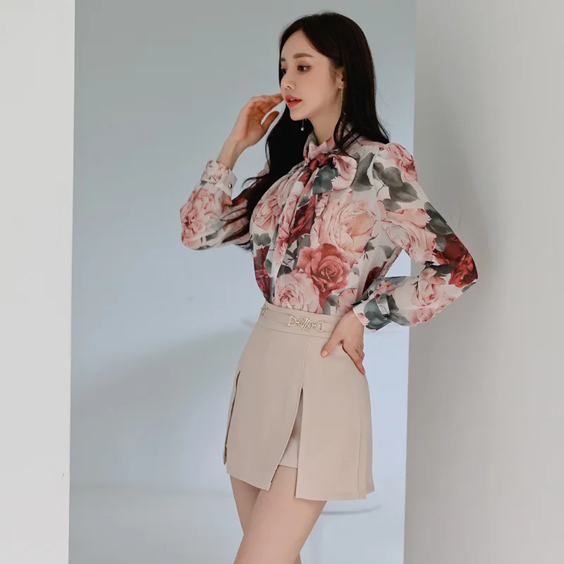 Camisa feminina retrô com estampa floral manga longa com renda e saia dividida em linha, roupa elegante da moda, conjunto casual de 2 peças, primavera, outono