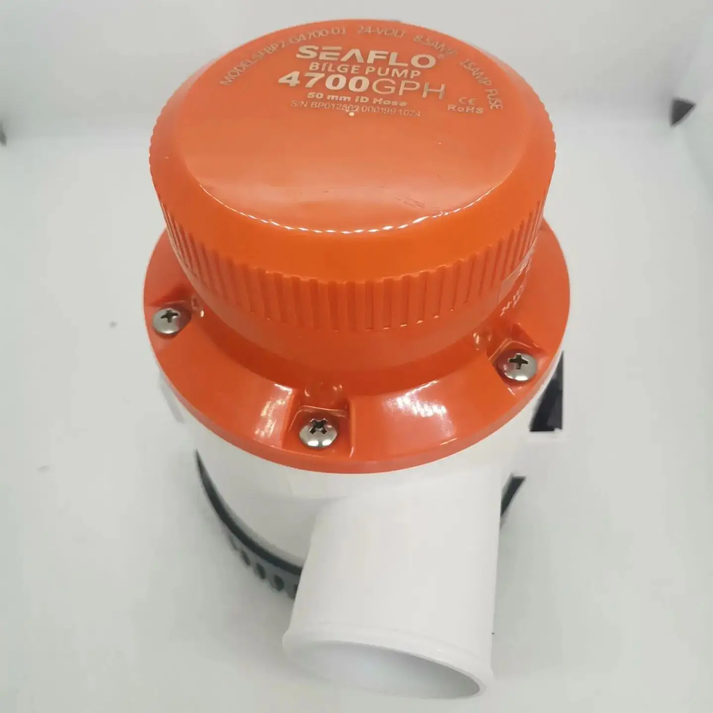 

12 В 4700 галлонов в час SFBP1-G4700-01 Автоматический погружной трюмный насос с большим потоком