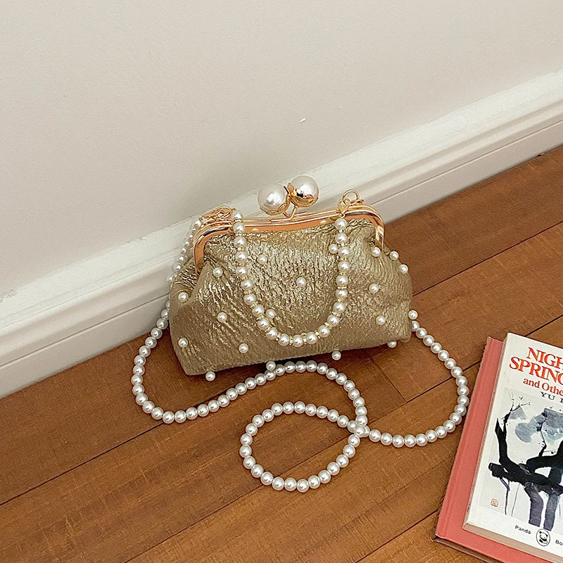 Glitter Pearl Decor Kiss Lock  - Luxury Bags Affordable 评论和价格