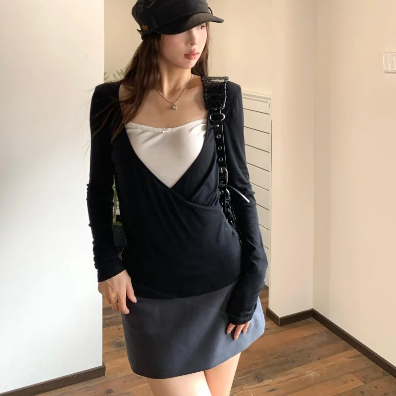 Damen Farbblock-Oberteil mit Langen Ärmeln in Schwarz, Einzigartiges Falsches Zweiteiler-Layering-Oberteil im Koreanischen Stil, Weiches Büro- und Freizeit-Top für den Herbst – Detail 16