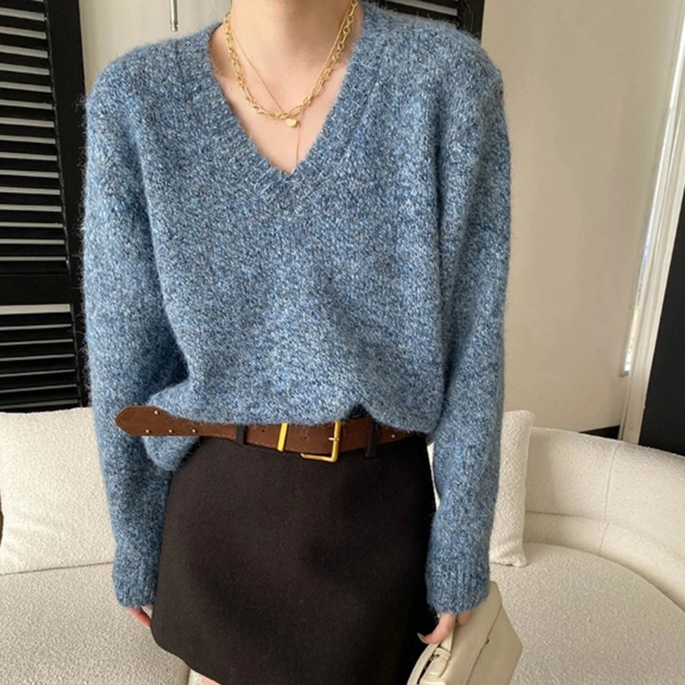 

Women V-neck Loose Sweater French Solid Color Soft Knit Pullover Sweater Long Style 2026 Spring Autumn New Long Sleeve Knitting
