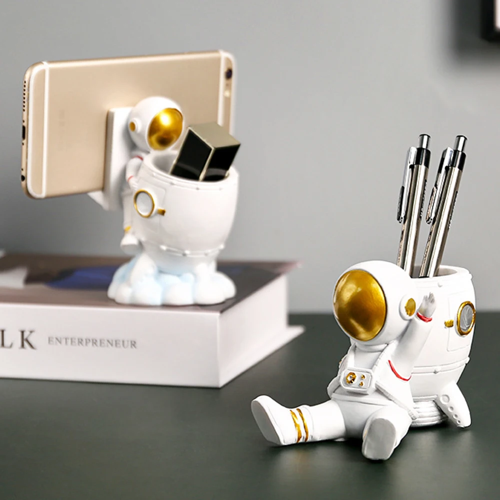 

Multipurpose Astronaut Pen Holder Creative Phone Holder Painted Resin Ornament Home Decoration Great Gift Desk Accessories