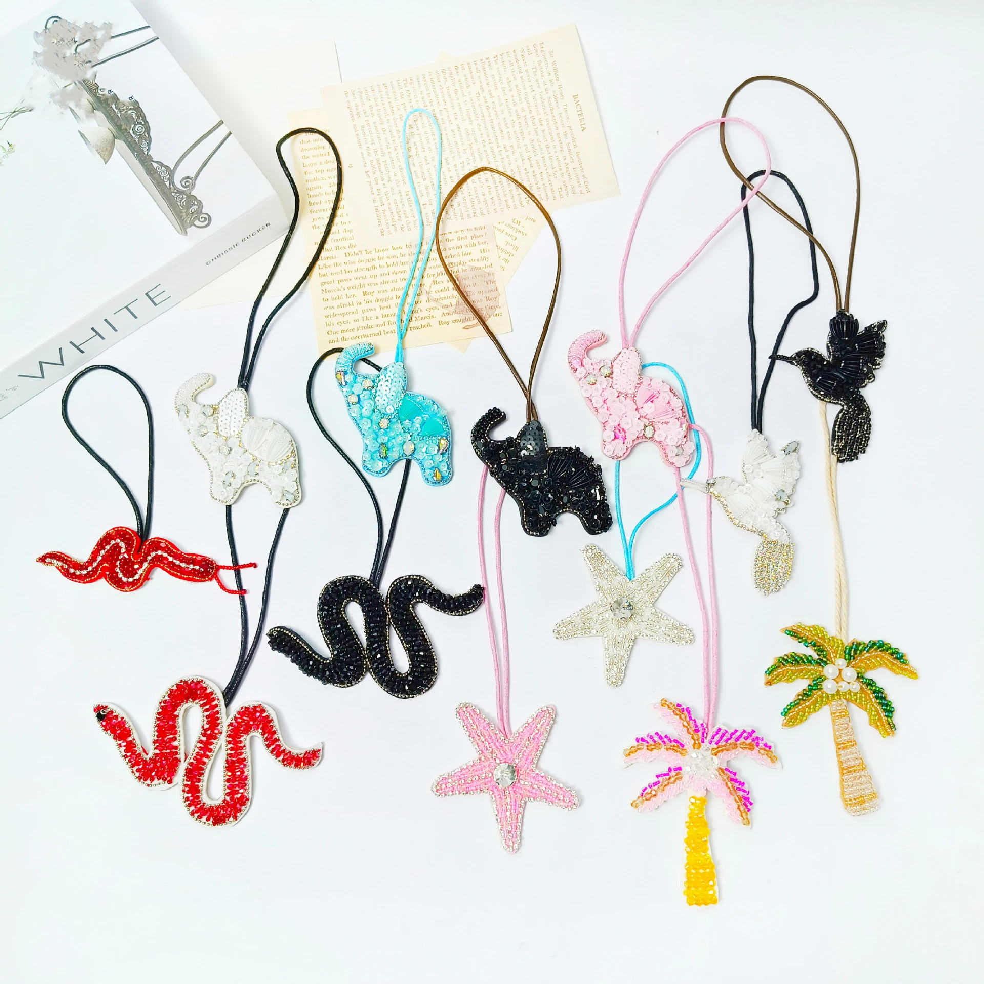 

1pcs Creative DIY Beaded Animal Coconut Tree Clothing Accessories Keychain Charms Jewelry Making Bag Hanging Accessories