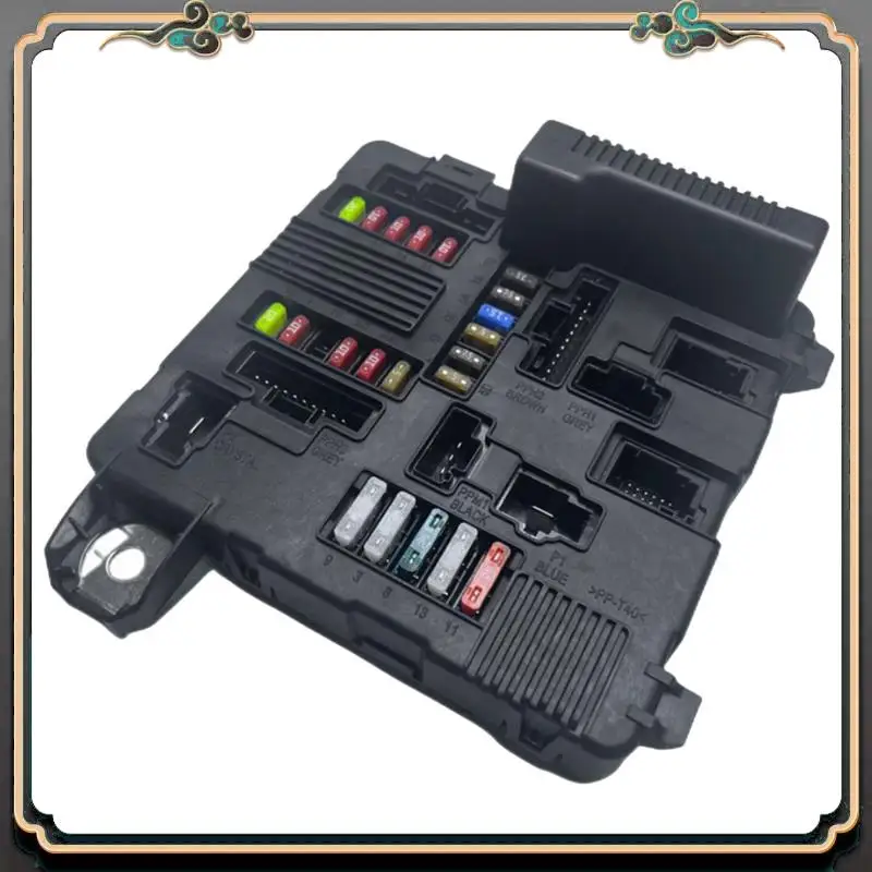 

M45K-модуль защиты аккумулятора блока предохранителей двигателя автомобиля 8200306032 для Renault Megane Scene 2 2002-2006 8200306033 S118399300J